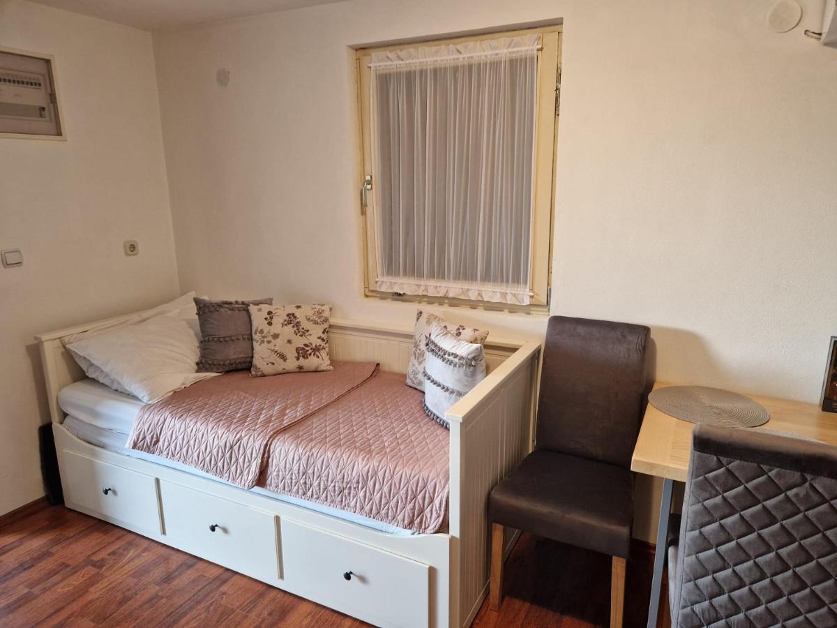Apartment Misic Rtina Εξωτερικό φωτογραφία