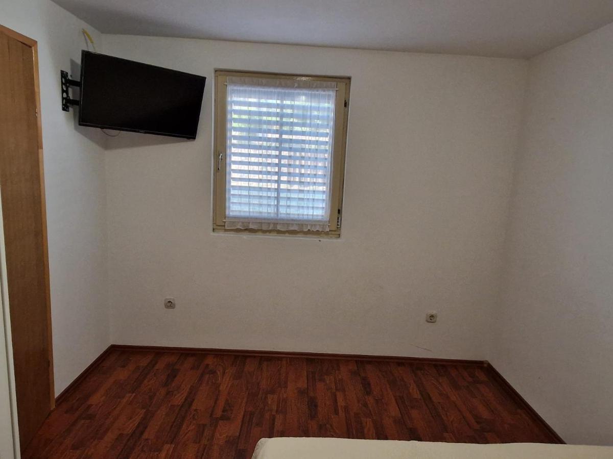 Apartment Misic Rtina Εξωτερικό φωτογραφία