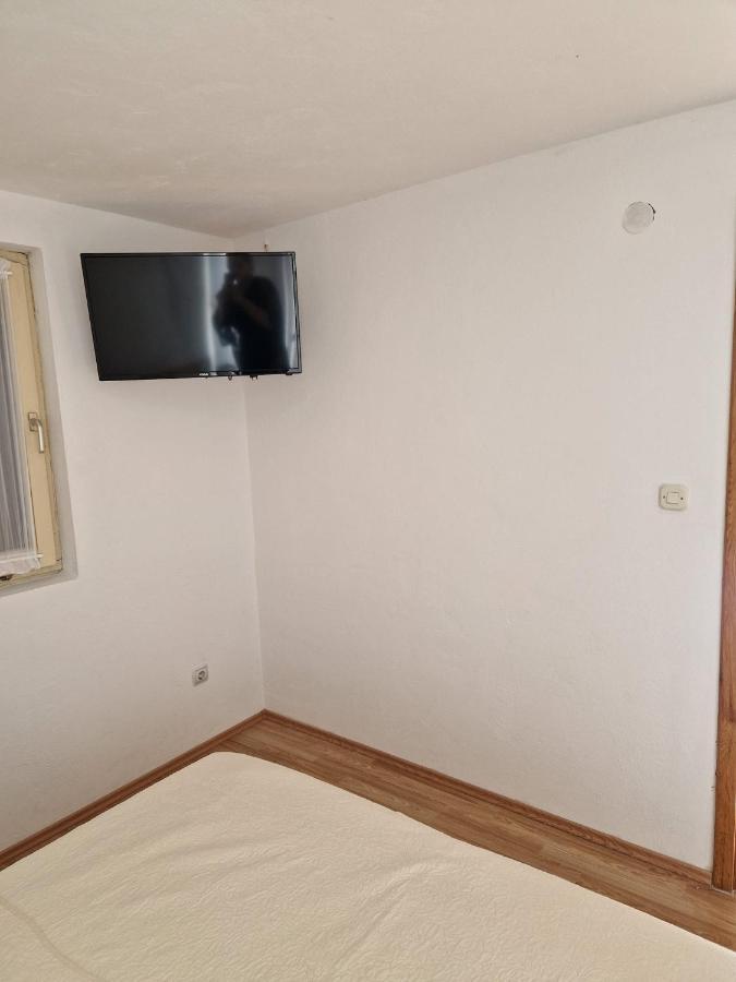 Apartment Misic Rtina Εξωτερικό φωτογραφία