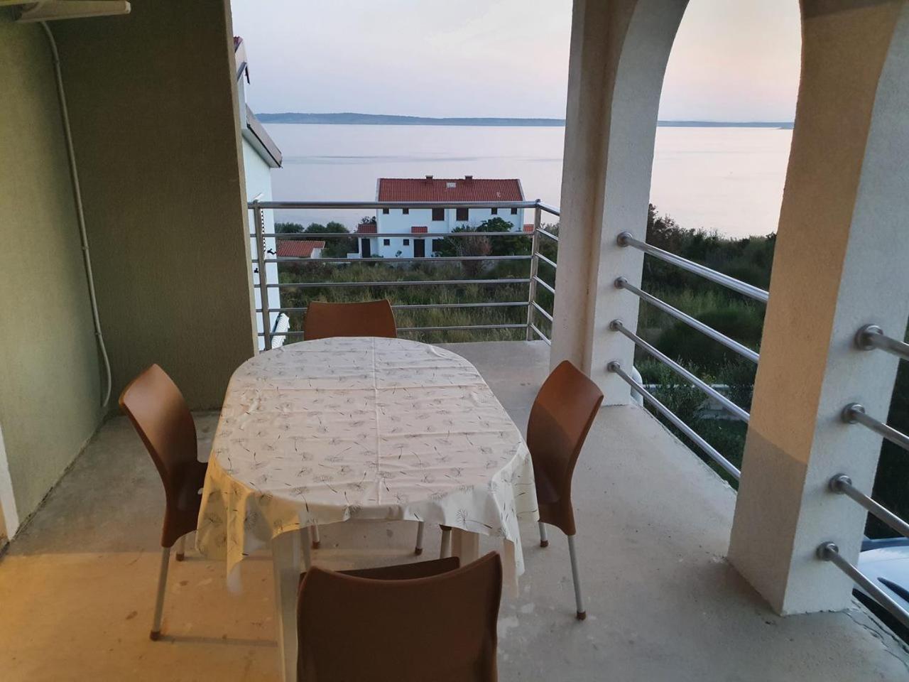 Apartment Misic Rtina Εξωτερικό φωτογραφία
