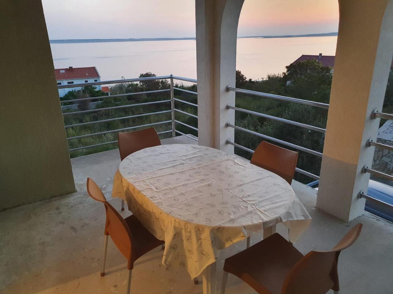 Apartment Misic Rtina Εξωτερικό φωτογραφία